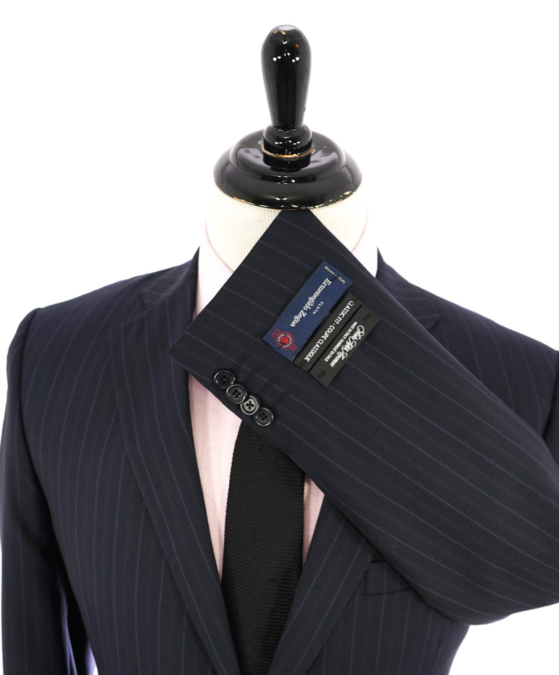ERMENEGILDO ZEGNA - "CLASSIC" SAKS FIFTH AVENUE Blue Tonal Stripe Suit - 40S