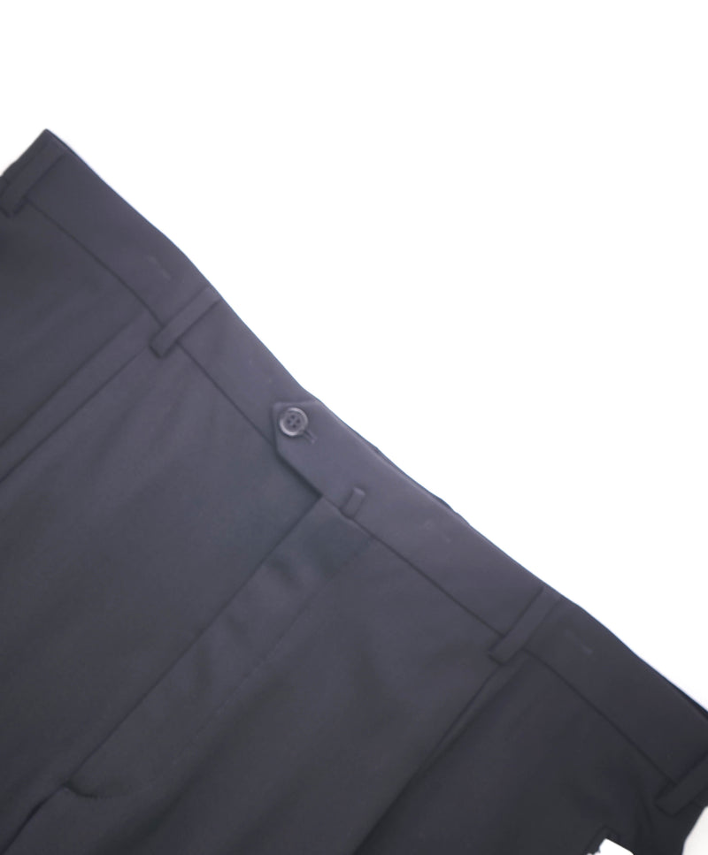 GIORGIO ARMANI - *CLOSET STAPLE* Solid Black Flat Front Dress Pants - 40W