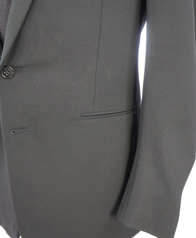 RALPH LAUREN BLACK LABEL - Notch Lapel Black Tuxedo Suit With Side Tabs - 38S