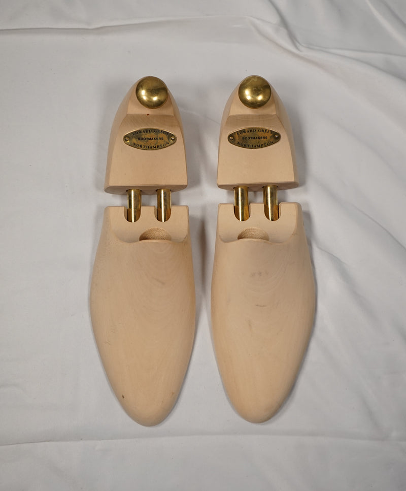 $145 - EDWARD GREEN - Wooden Double Barrel Shoetree /Shoe Tree - EDW00202