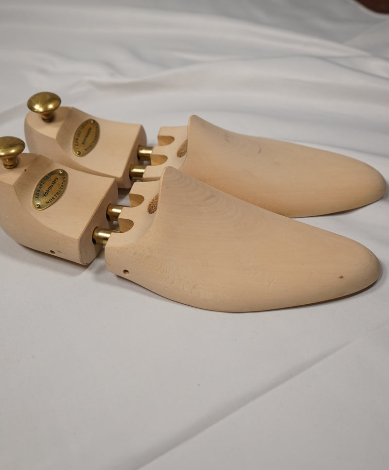 $145 - EDWARD GREEN - Wooden Double Barrel Shoetree /Shoe Tree - EDW00202
