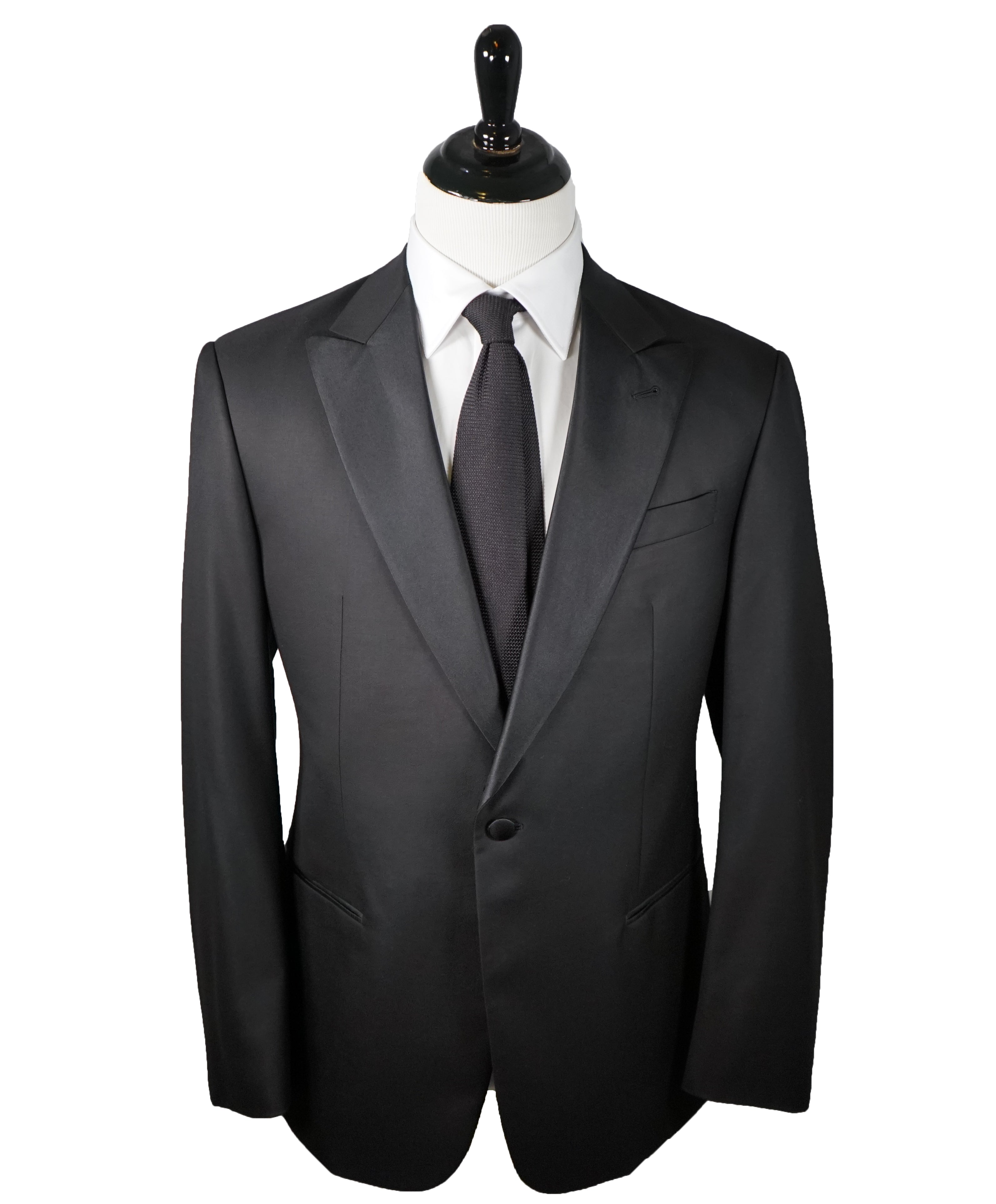 GIORGIO ARMANI - Black Wide Peak Lapel “Soft” Super 160’s Tuxedo Suit - 44R