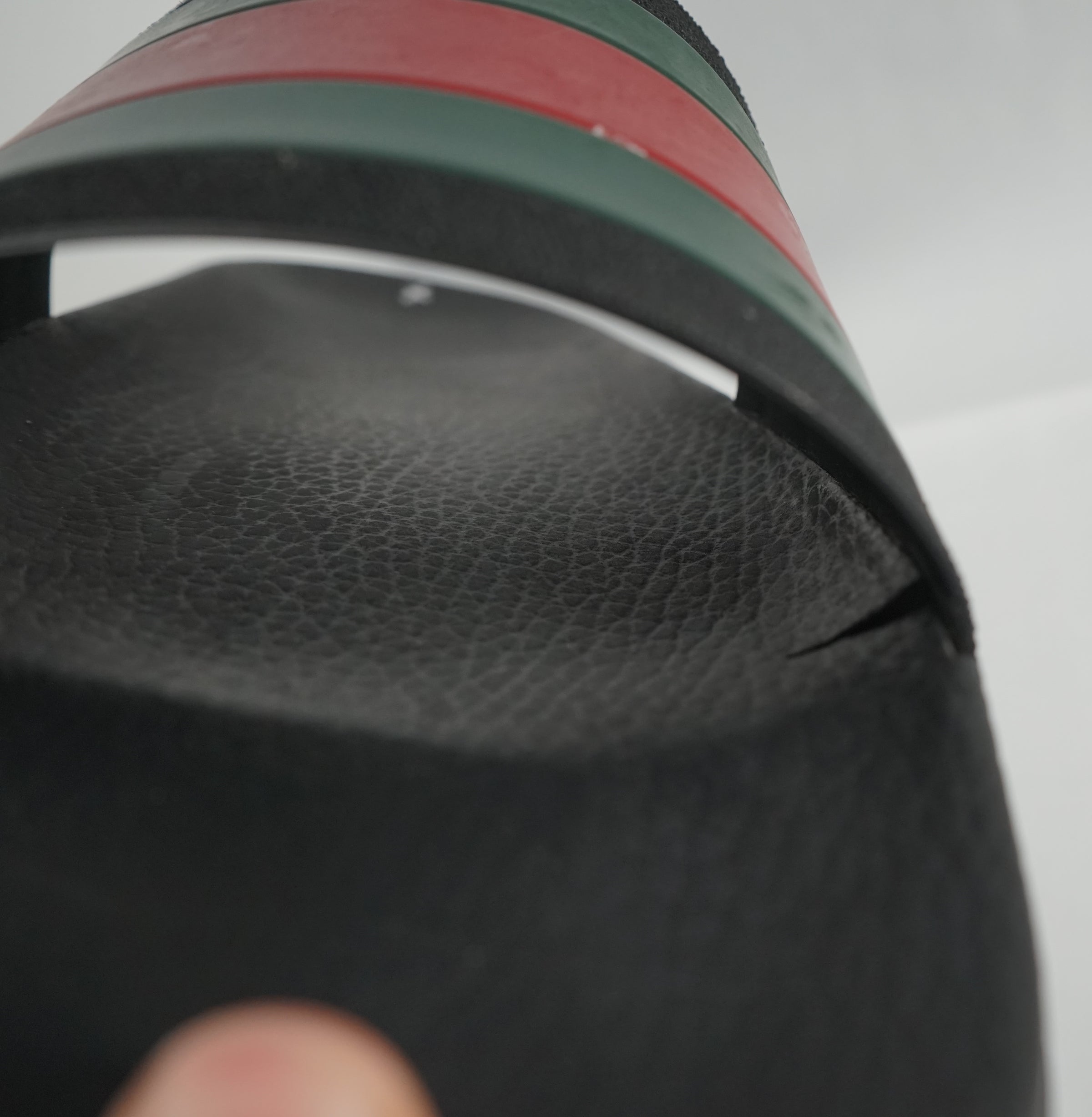 Gucci sales slides paint