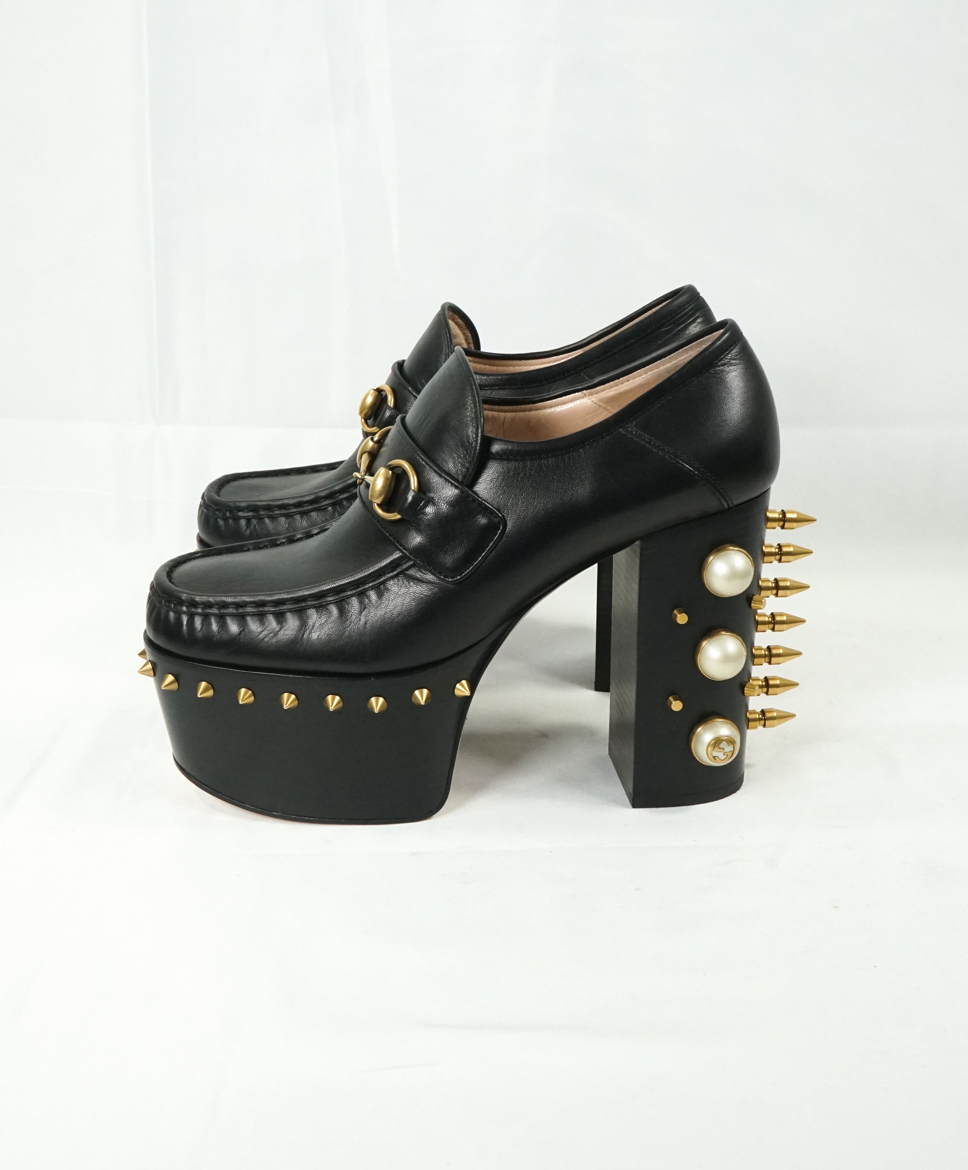 GUCCI - "Vegas" Spike Platform Heel With Gold GG Logo Pearls - 8