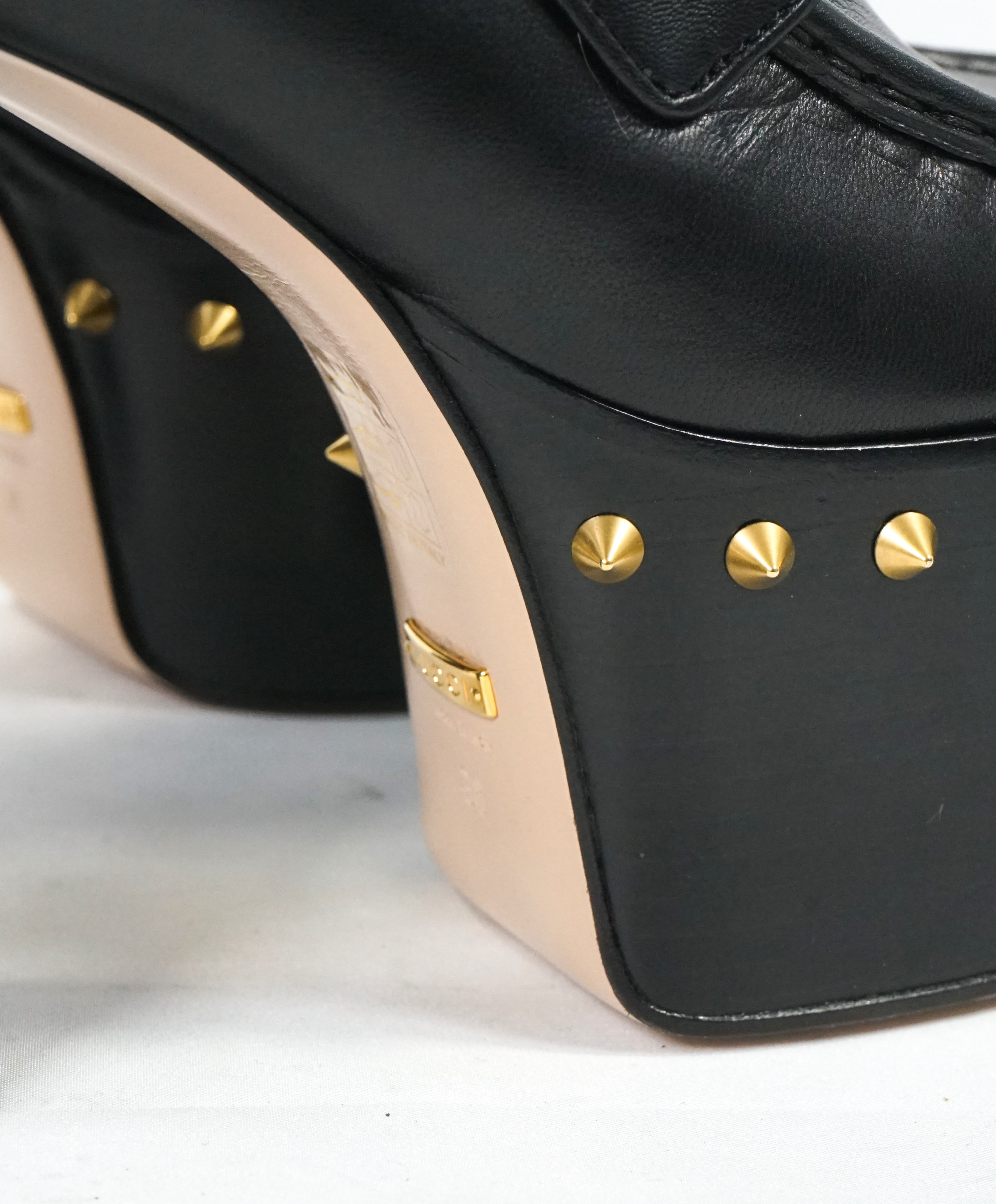 GUCCI - "Vegas" Spike Platform Heel With Gold GG Logo Pearls - 8