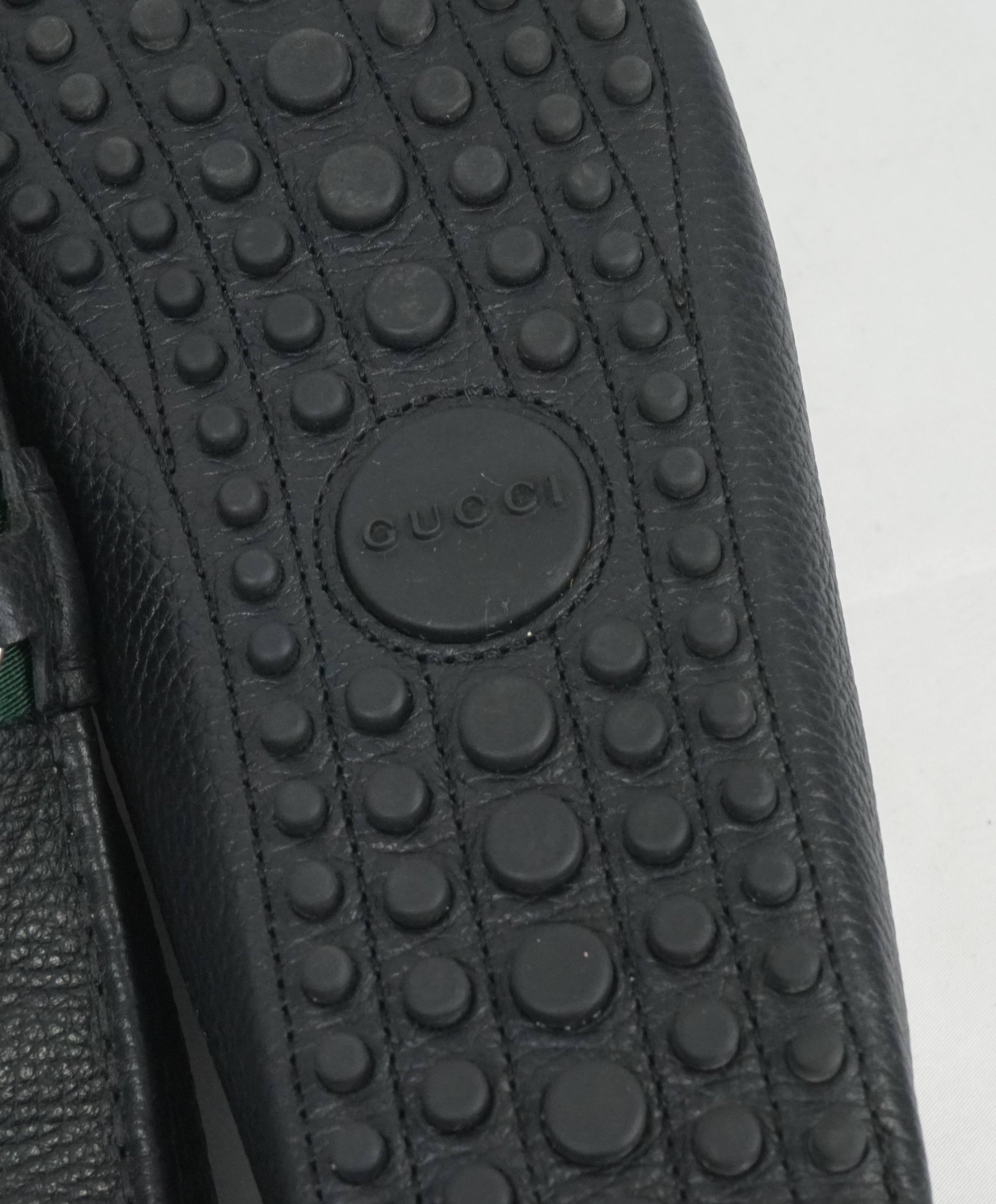 GUCCI - Black Horse-Bit Driving Loafers With Web Detail - 12.5