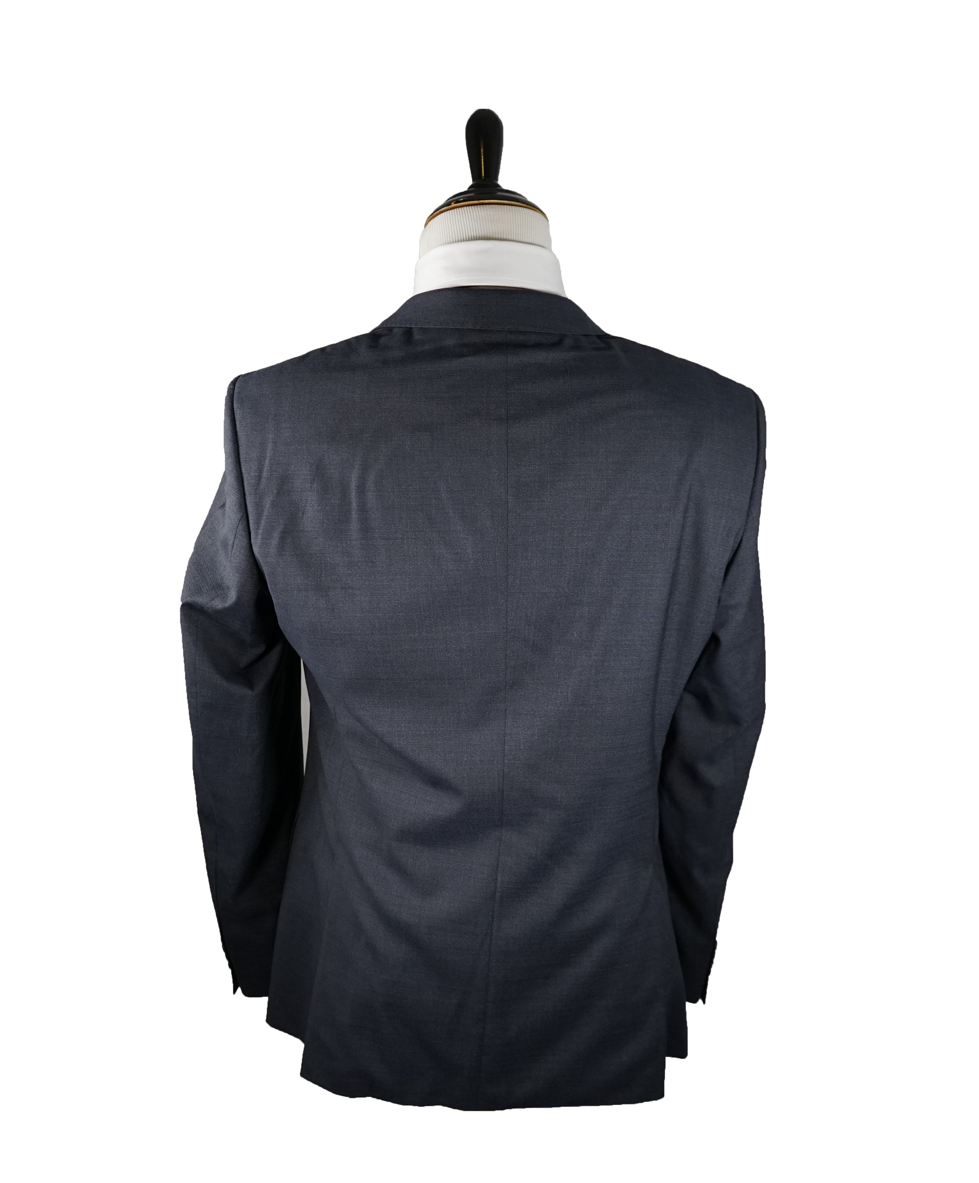 HUGO BOSS - Blue & Gray Basket Weave Suit Super 120’s - 42R