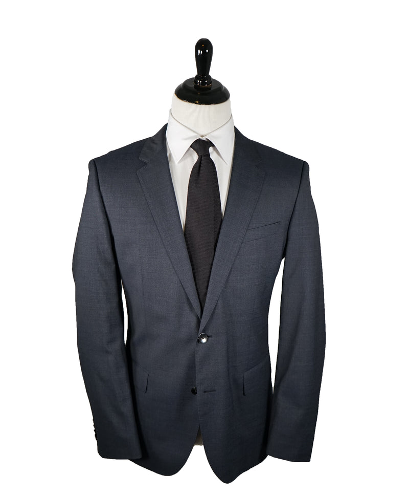 HUGO BOSS - Blue & Gray Basket Weave Suit Super 120’s - 42R