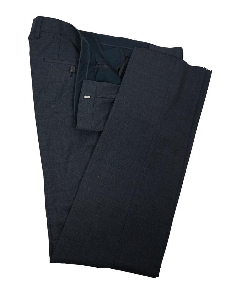 HUGO BOSS - Blue & Gray Basket Weave Suit Super 120’s - 42R