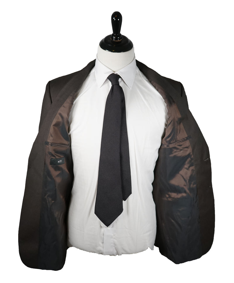 HUGO BOSS - Brown Micro Stripe Suit W Genuine Horn Buttons -  42R
