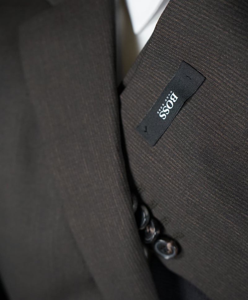 HUGO BOSS - Brown Micro Stripe Suit W Genuine Horn Buttons -  42R