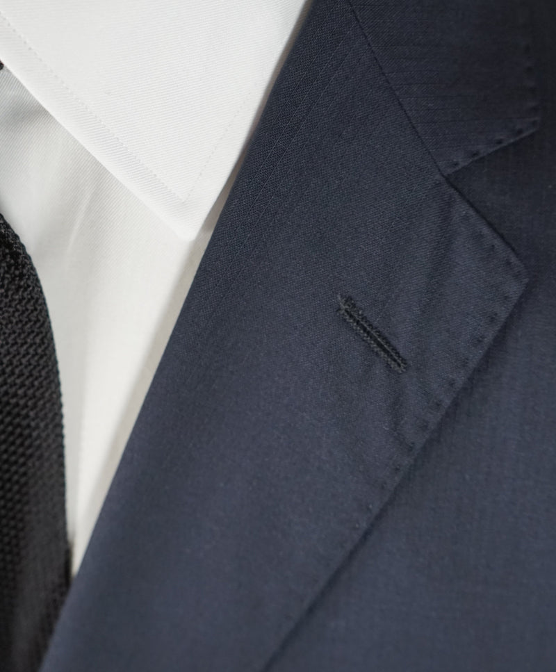 Hugo boss outlet travel suit