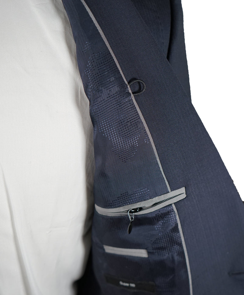 Hugo boss travel suit top
