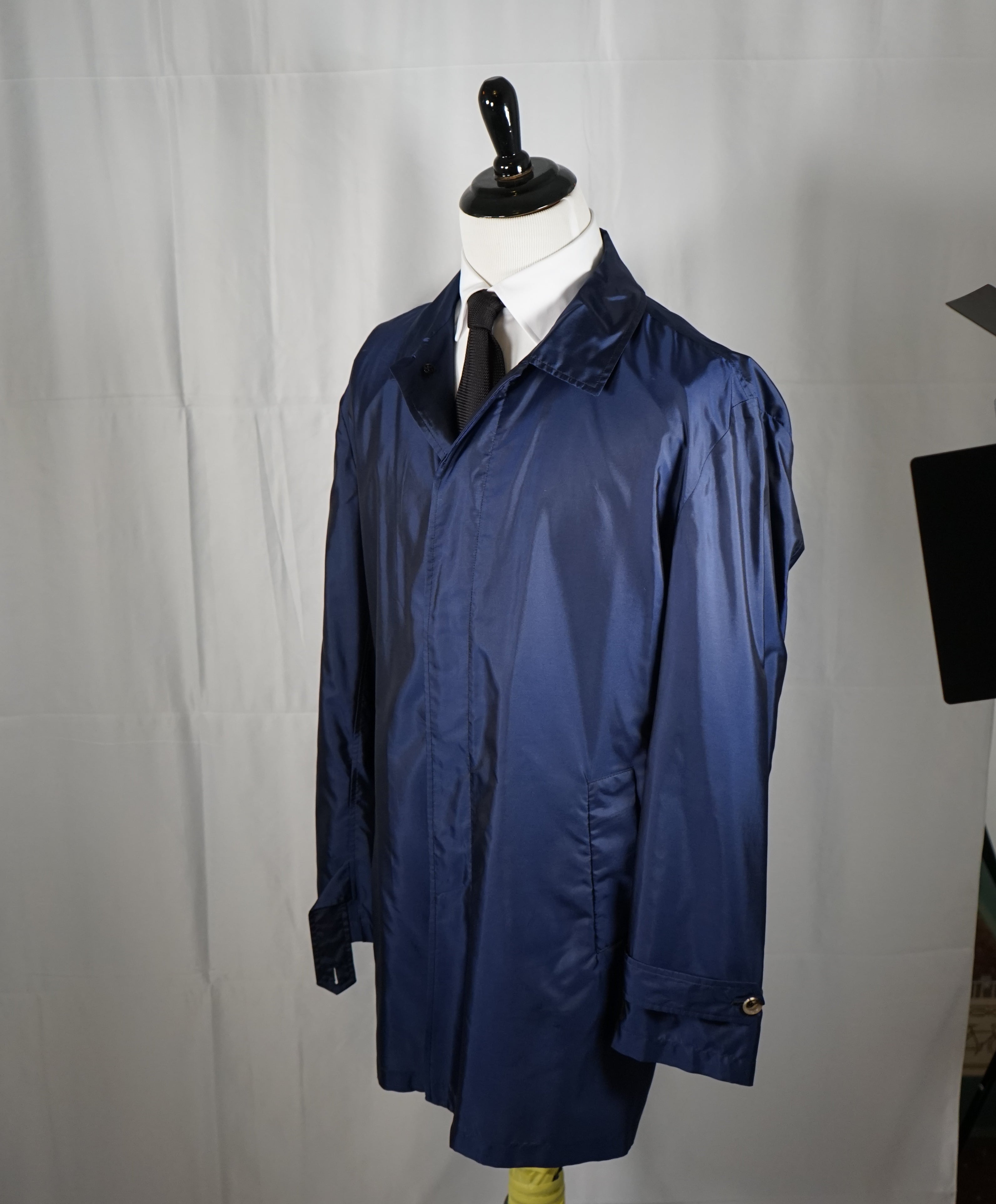 $2,295 ISAIA - 100% Silk Overcoat Trenchcoat Coablt Blue Logo Detailing - 50US