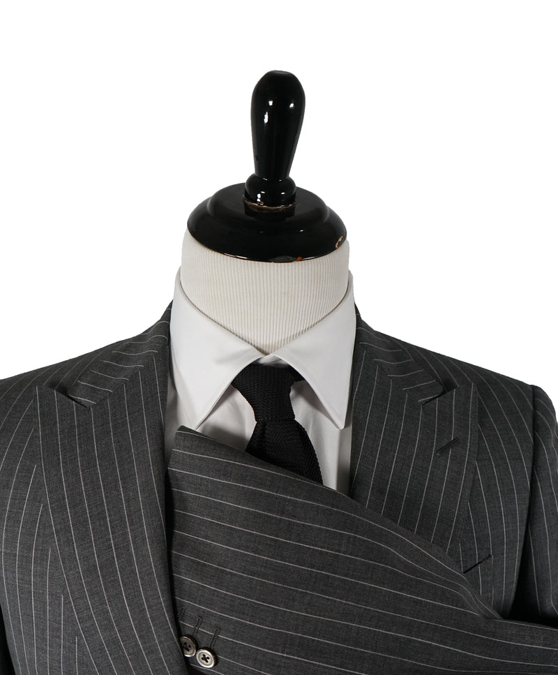 LARDINI - Wide Peak Lapel 1-Button Chalk Stripe Suit - 42R