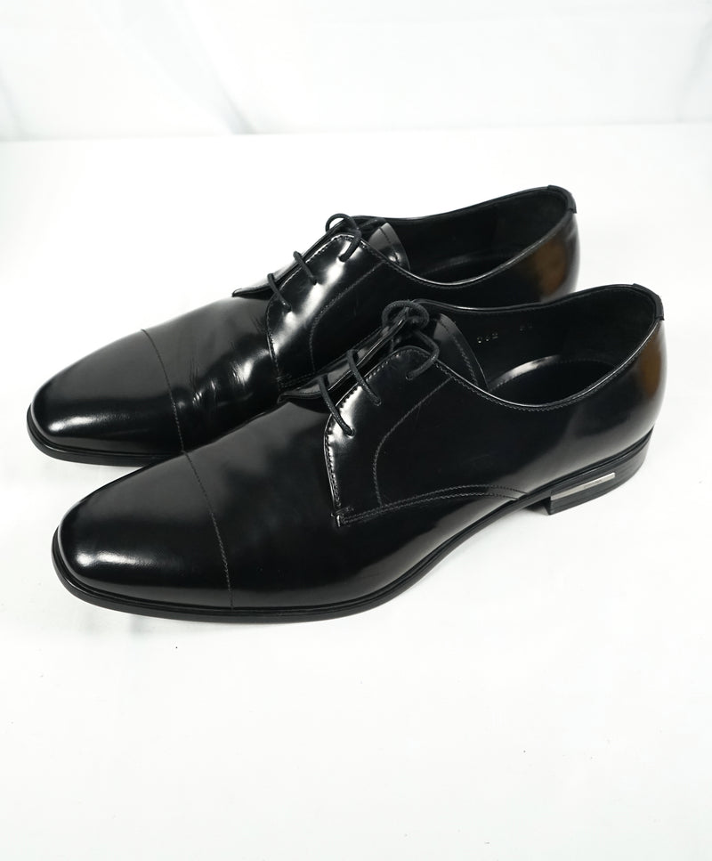 PRADA - Patent Leather Cap Toe Spazzolato Oxfords With Logo Inset Heel - 9.5