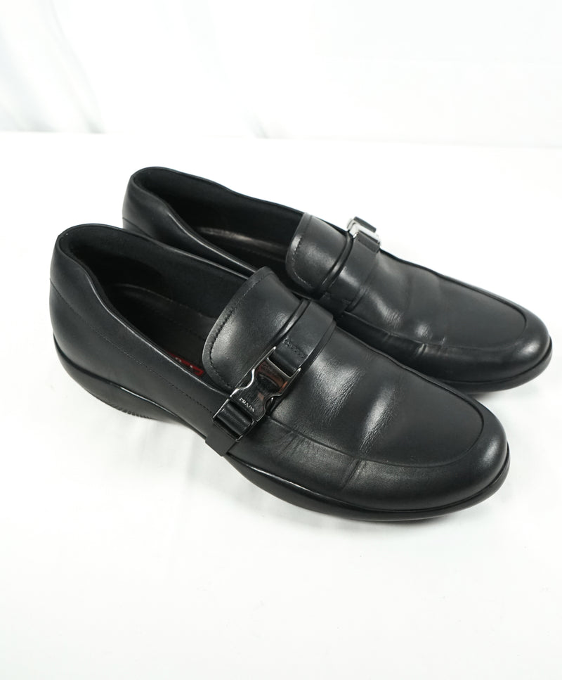 PRADA - Linea Rossa Engraved Logo Buckle Loafers  - 9