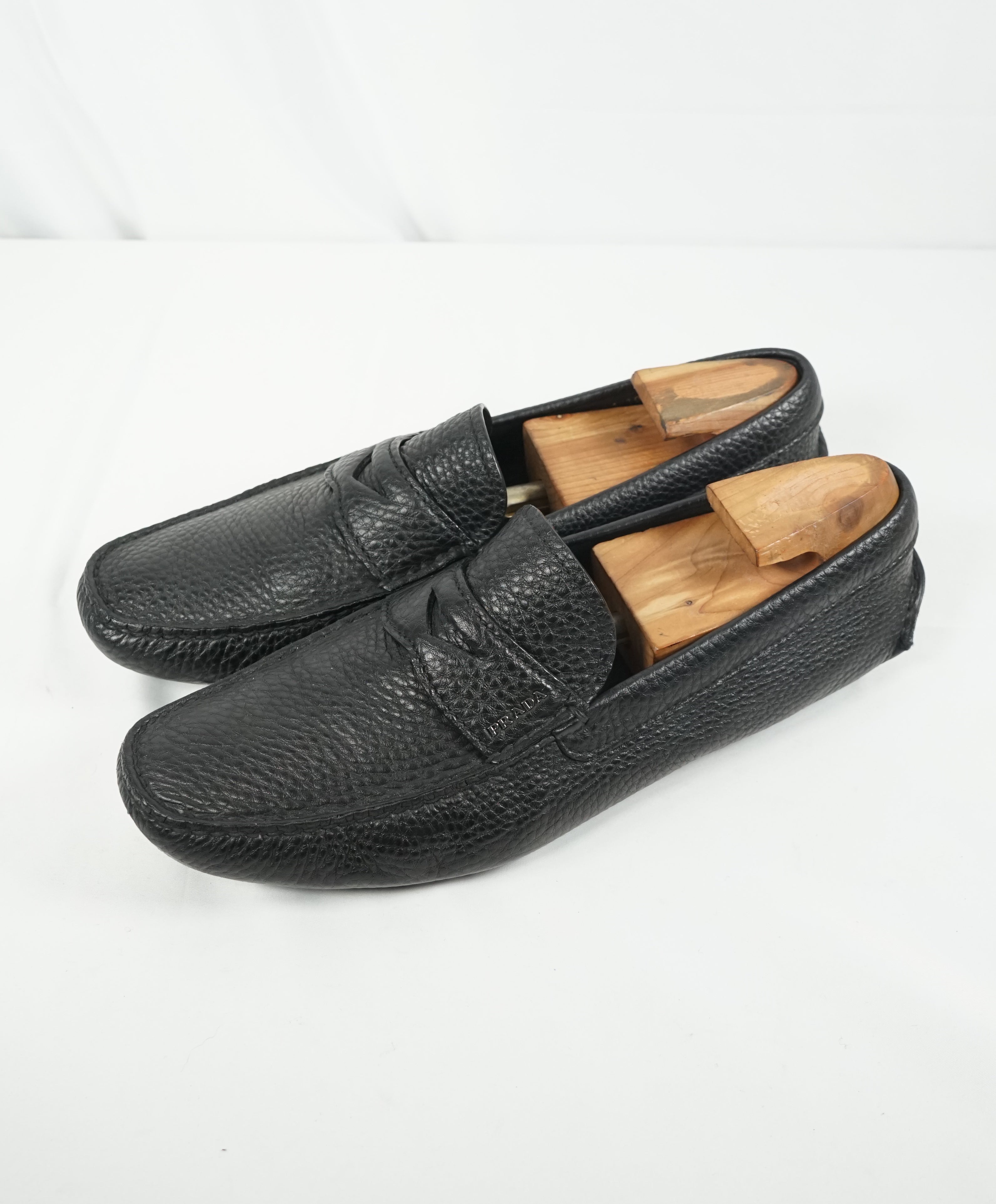 PRADA - Black Pebbled Leather Penny Loafers W Silver Logo - 11