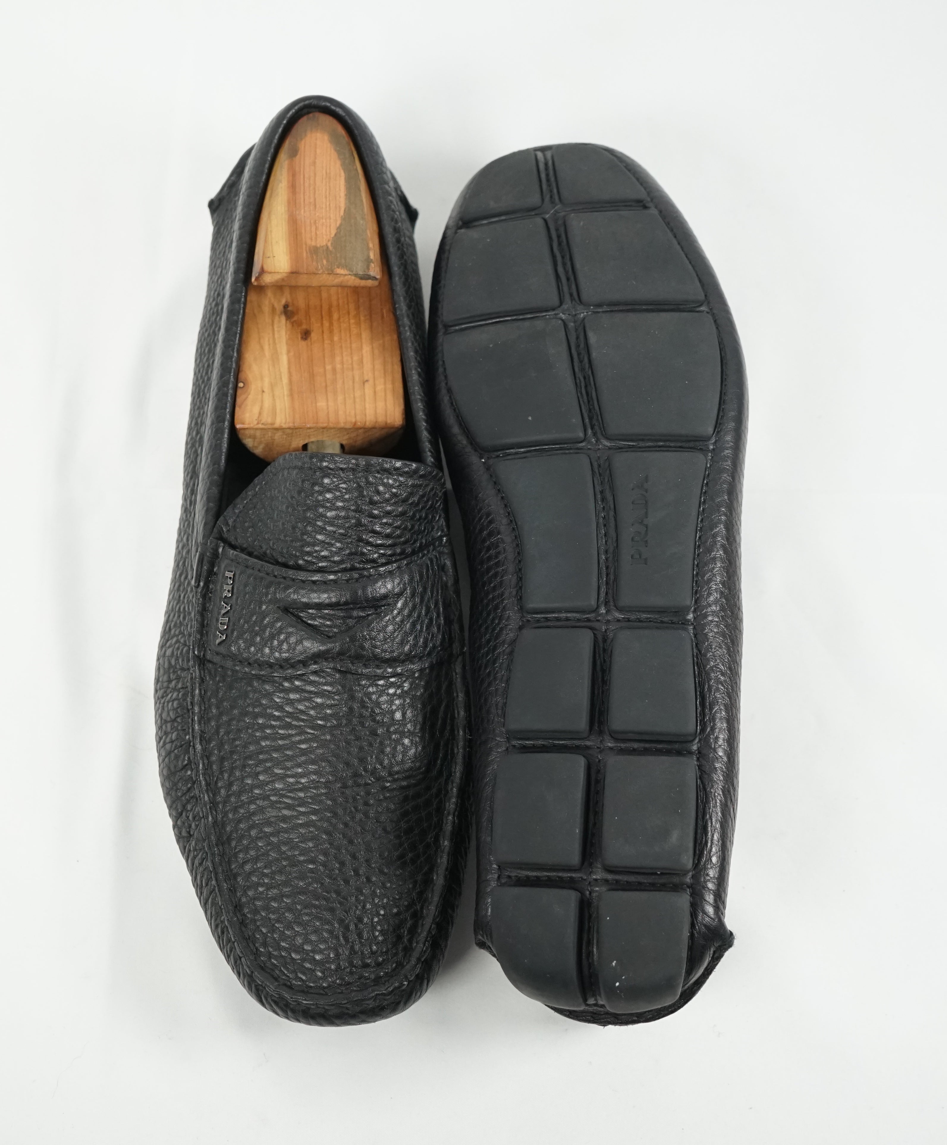 PRADA - Black Pebbled Leather Penny Loafers W Silver Logo - 11
