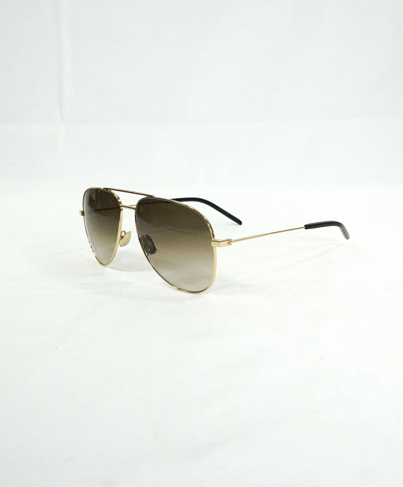 YVES SAINT LAURENT -YSL Classic 11Gold Logo Engraved Aviators Sungla –  Luxe Hanger