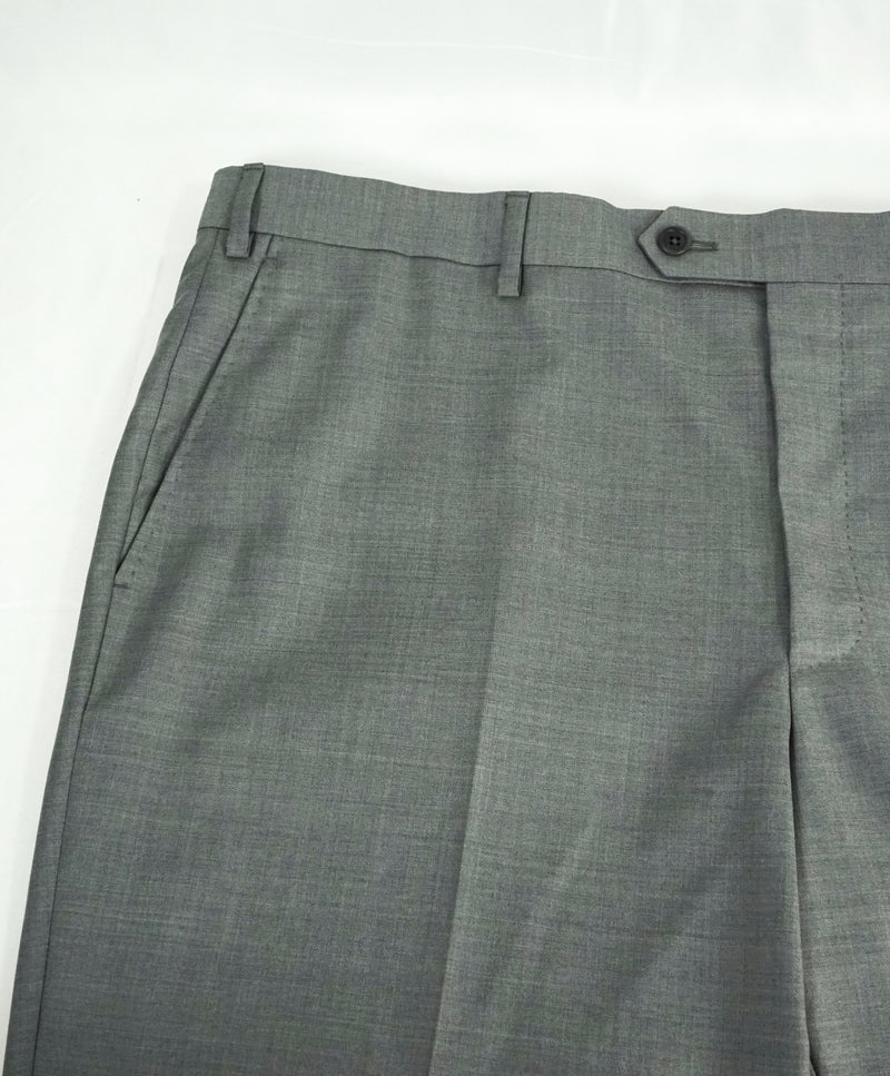 SAKS FIFTH AVE - Gray Wool MADE IN ITALY Flat Front Dress Pants -  40W