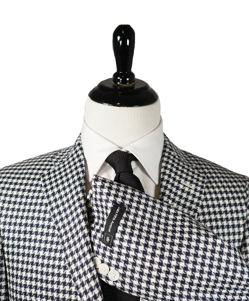 SAKS 5TH AVE BY HICKEY FREEMAN - Navy & Ivory Houndstooth Wool Blazer - 44R