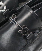 SALVATORE FERRAGAMO -“GANCINI REVERSIBLE BIT” Black Leather Loafers - 9EEE