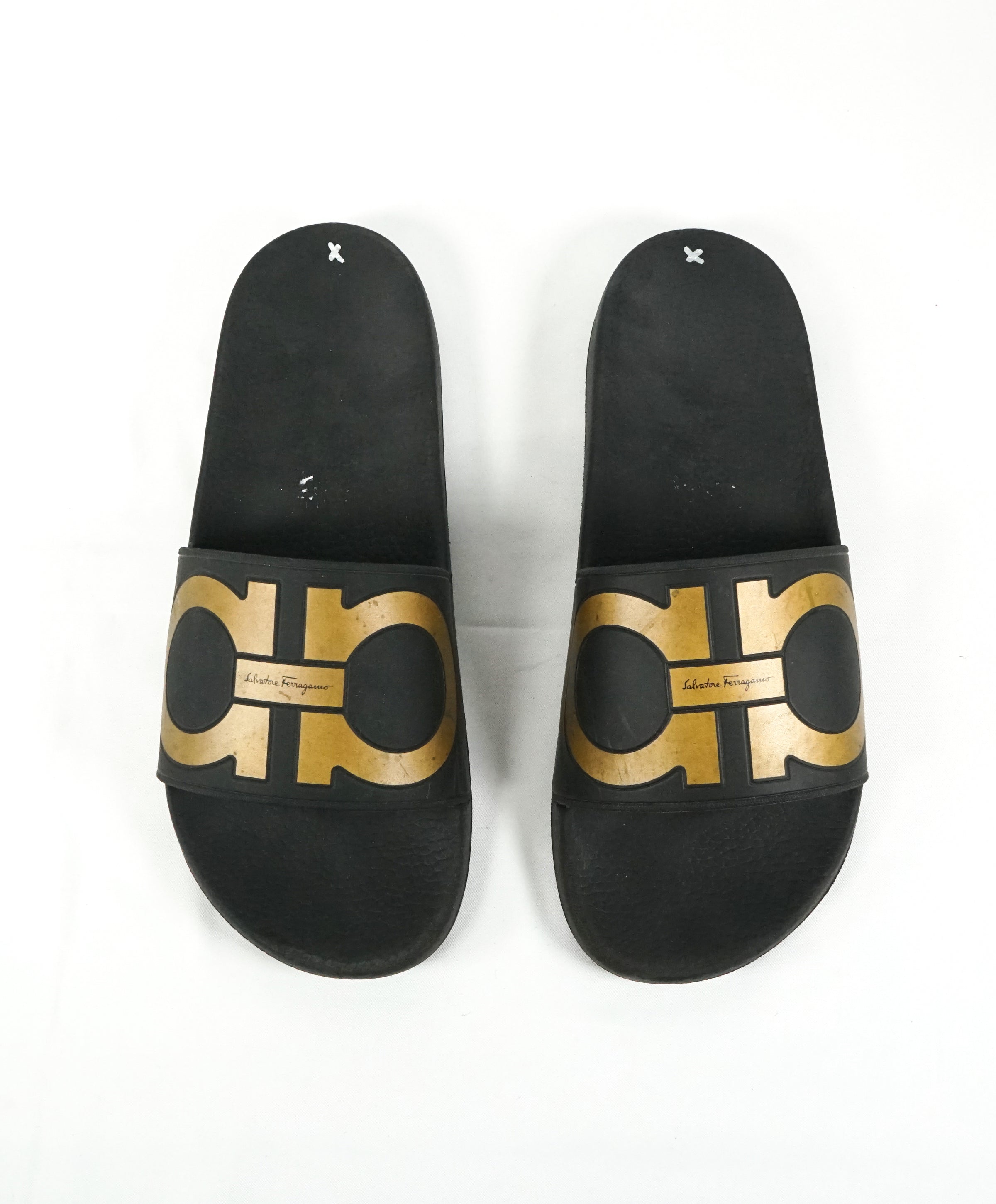 SALVATORE FERRAGAMO - Iconic Gancini Black & Gold Slides Slippers