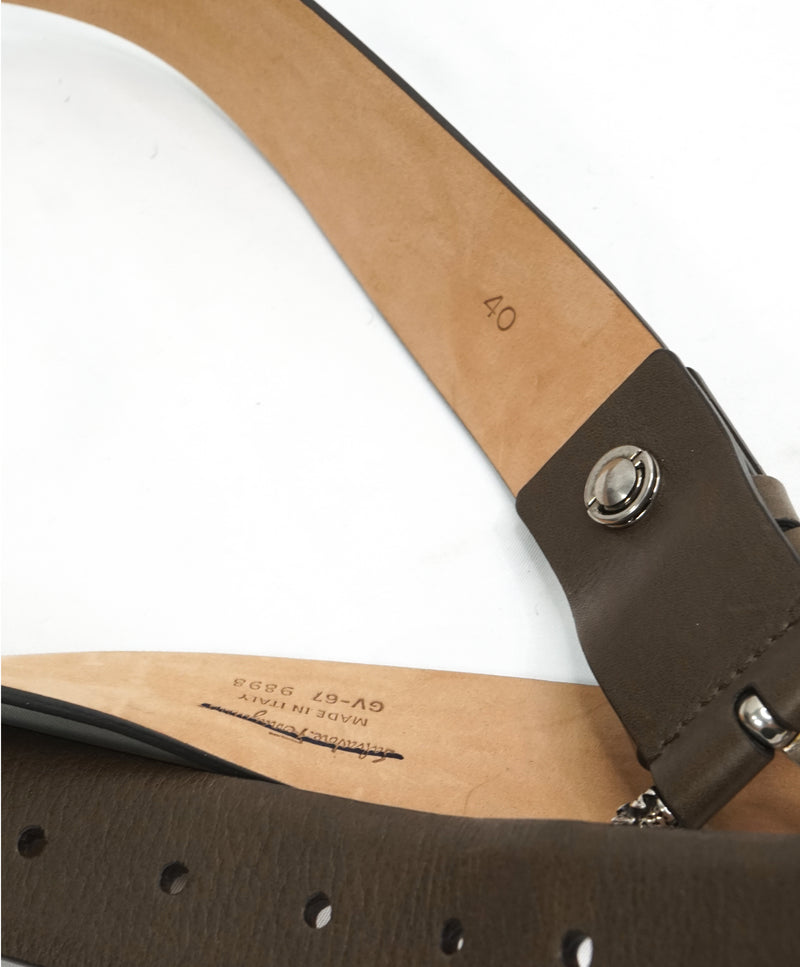 SALVATORE FERRAGAMO - Feather Engraved Olive Tone Leather Gancini Belt - 38W