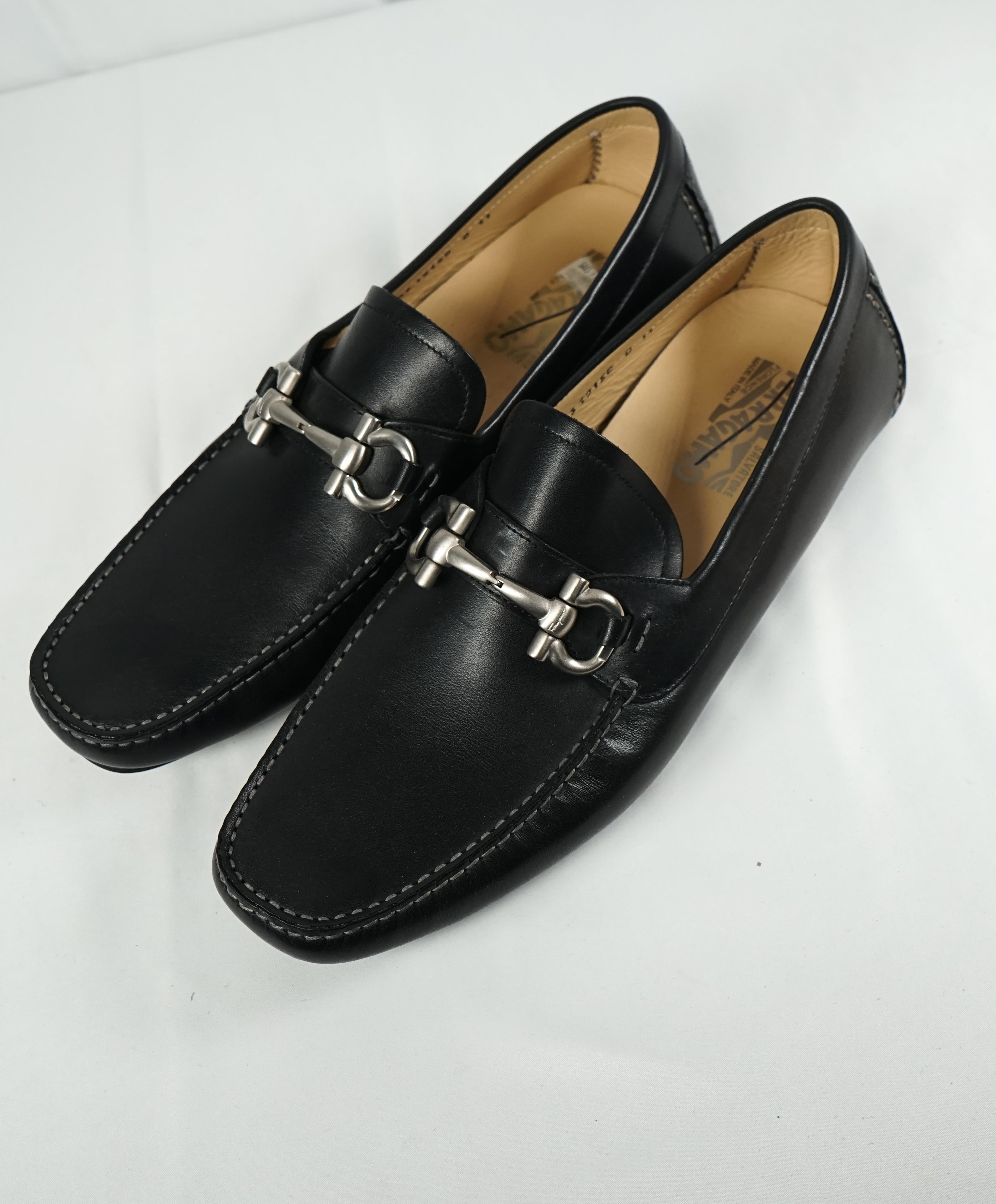 SALVATORE FERRAGAMO - Classic Black Parigi Slip On Loafers - 11