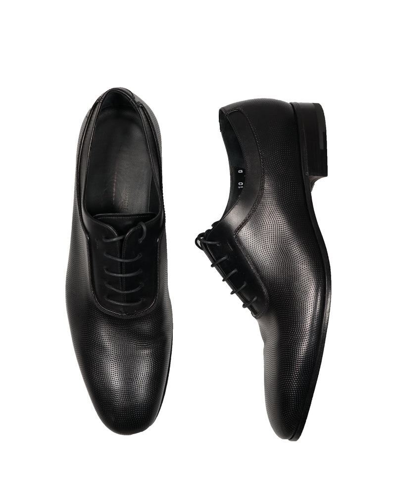 SALVATORE FERRAGAMO - "FARNESE" Textured Black Oxfords - 10D