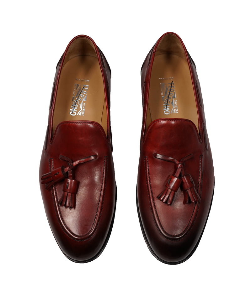 SALVATORE FERRAGAMO - TRAMEZZA Burgundy Tassel Detail Loafers  - 9.5/10