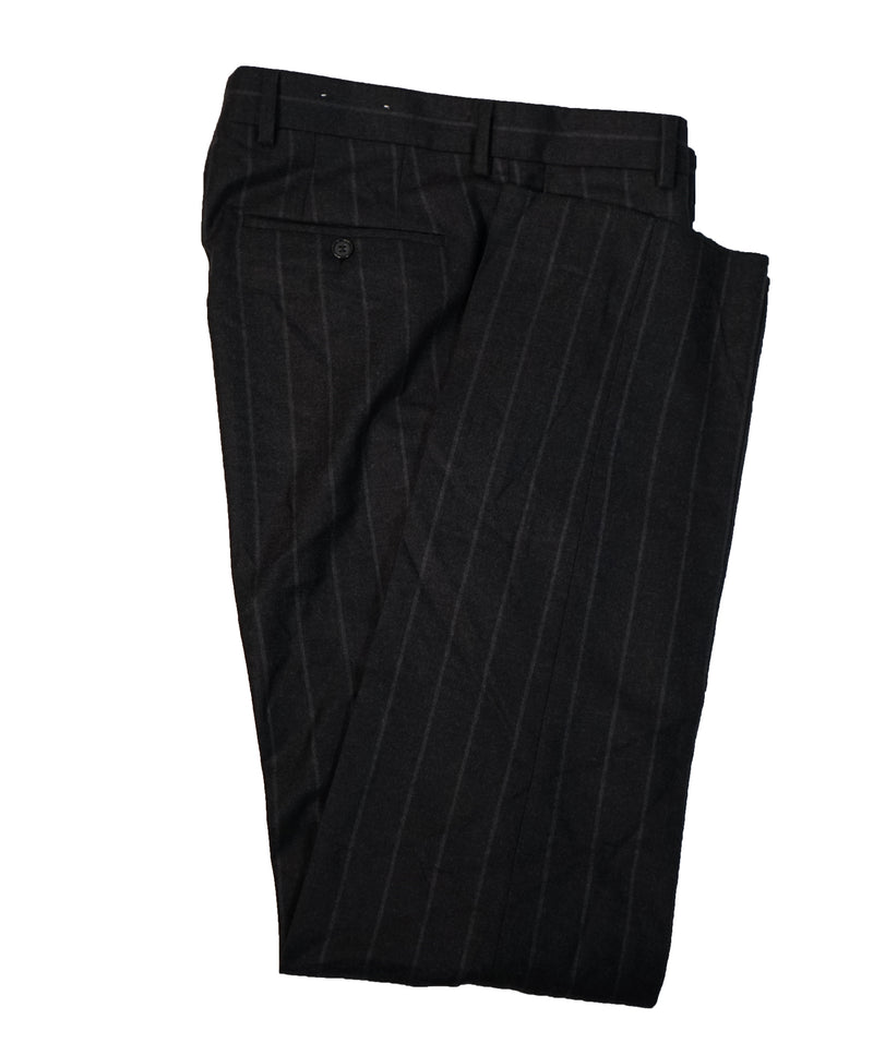 SAMUELSOHN - Gray Bold Chalk Stripe Flat Front Dress Pants - 32W
