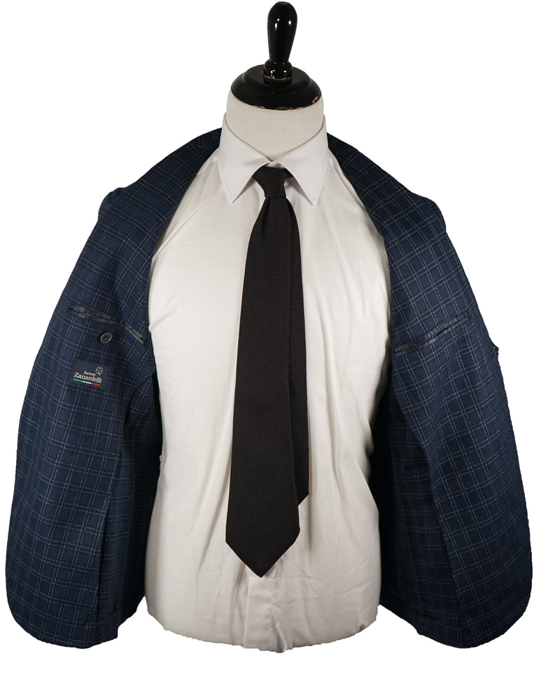 SARTORIE ZANARDELLI - Unlined Bold Plaid Patch Pocket Suit Made In Italy - 38R