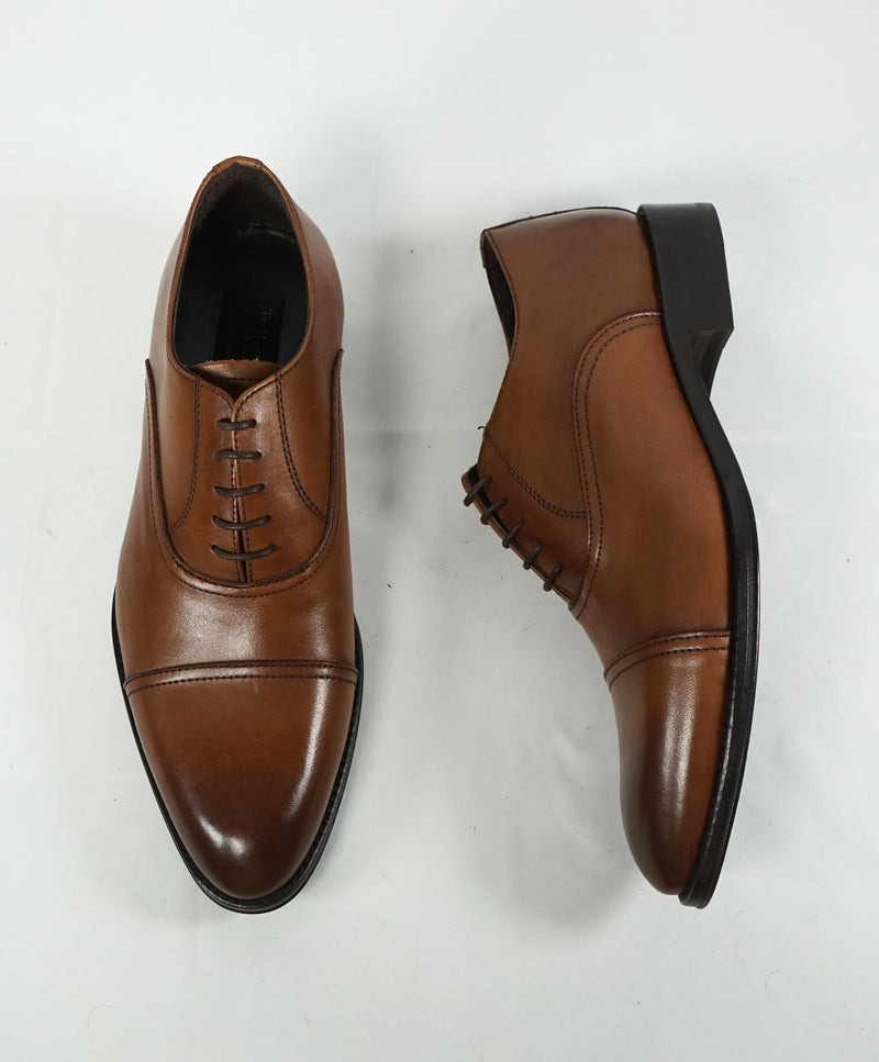 TO BOOT NEW YORK - Cap Toe Oxford Brown With Slim Silhouette - 8.5