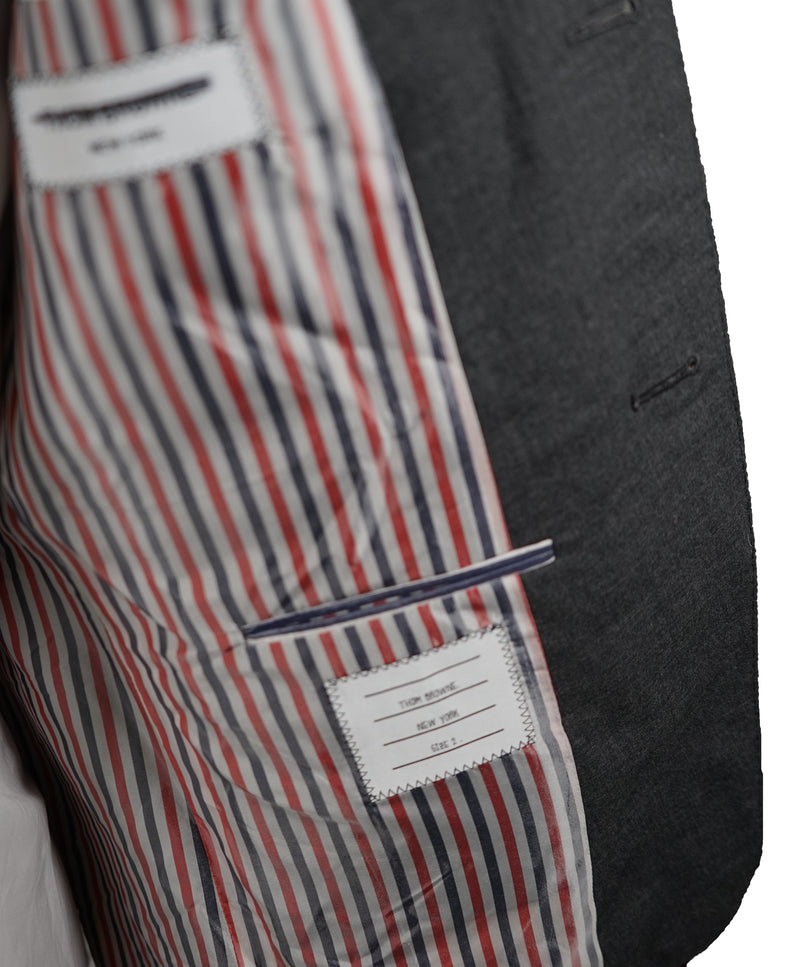 THOM BROWNE - Gray Premium Suit With Iconic Logo Detailing - SZ 2