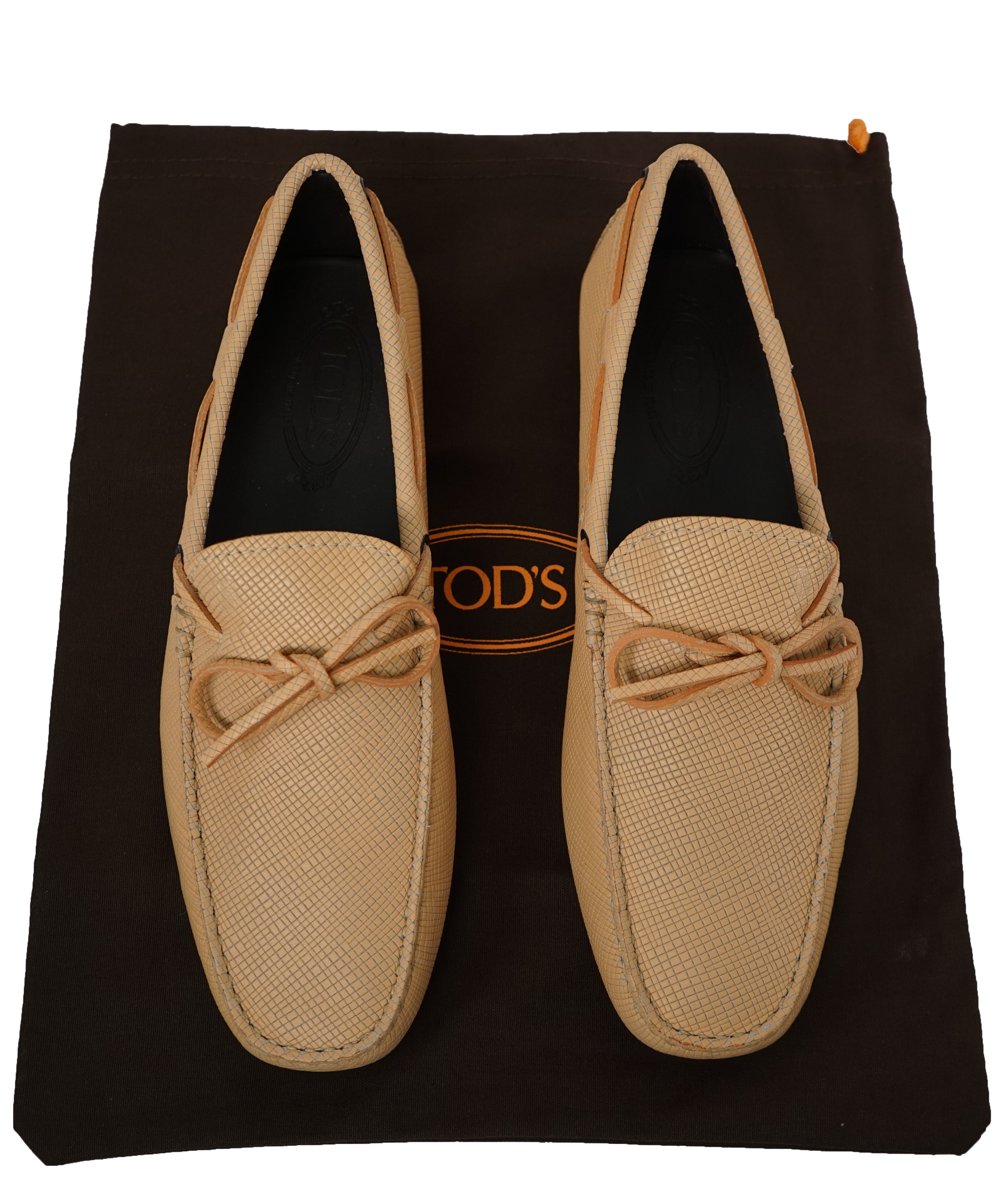 TOD’S - Peach Textured Knot Front Logo Leather “Laccetto Gommini” Loafers- 9.5